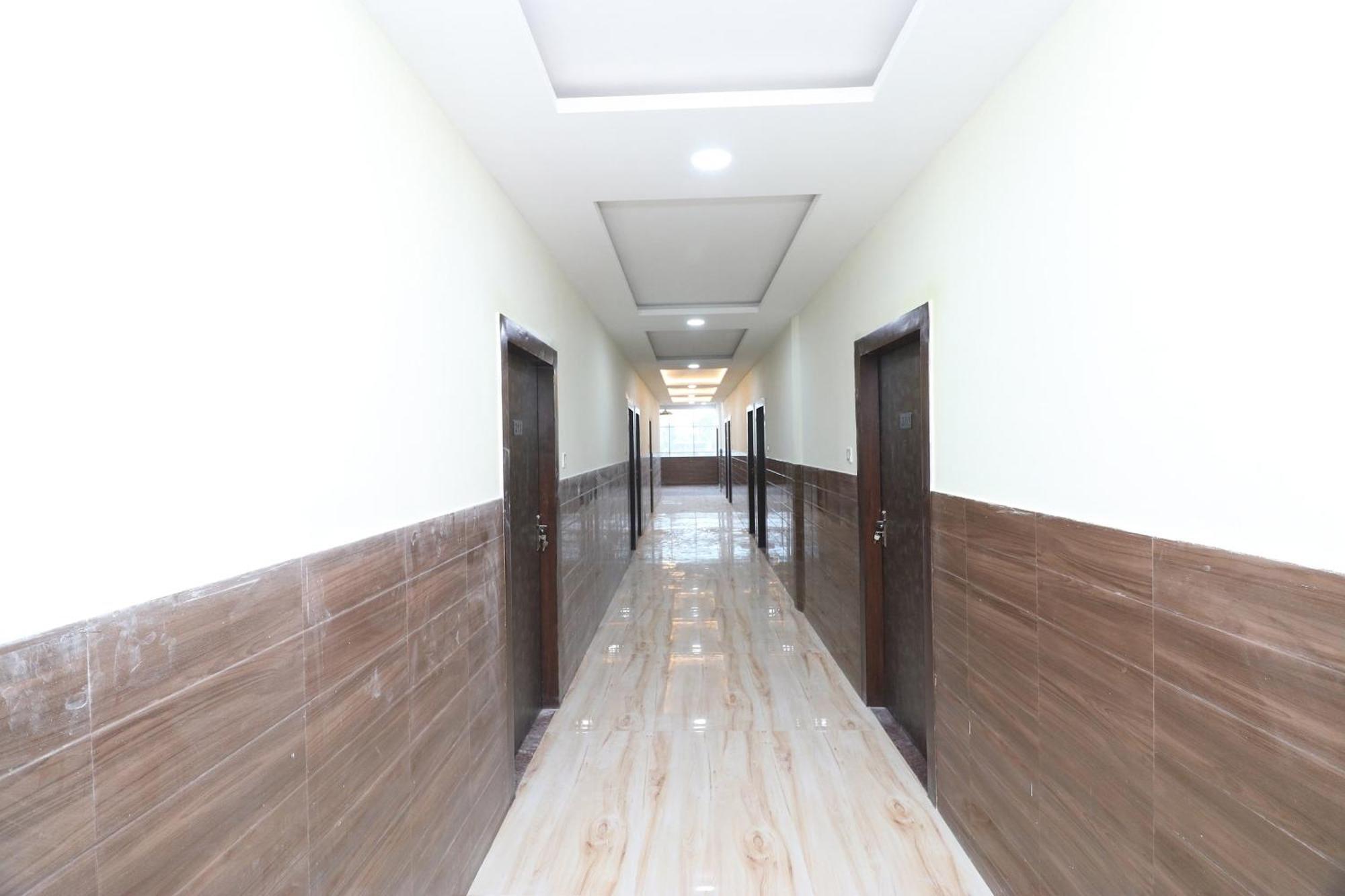 Hotel Centre Point Gorakhpur Exterior photo