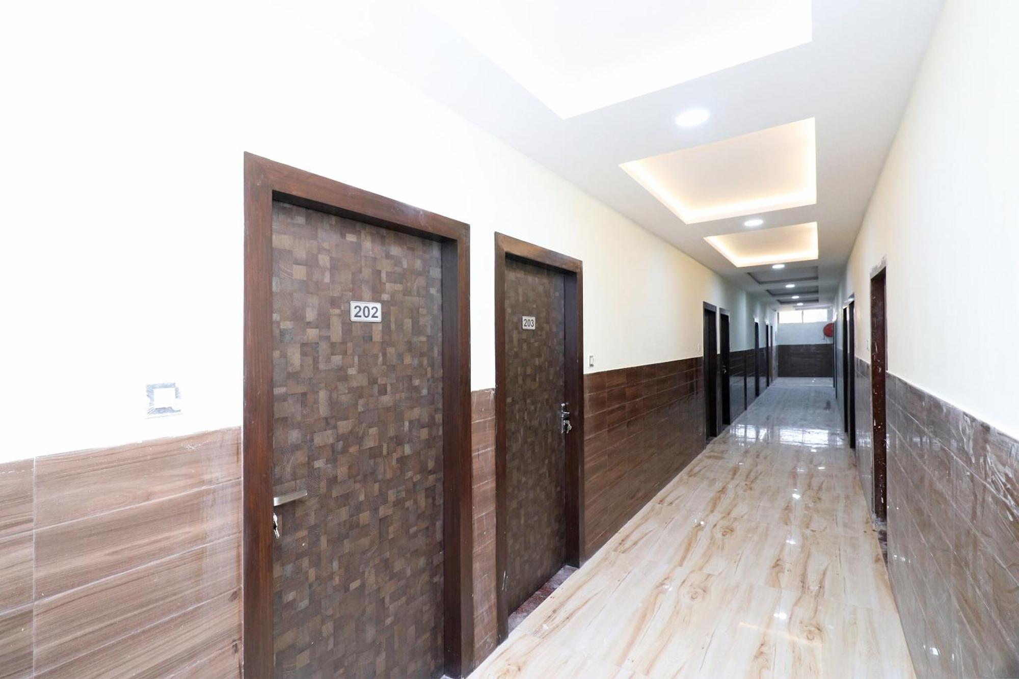 Hotel Centre Point Gorakhpur Exterior photo